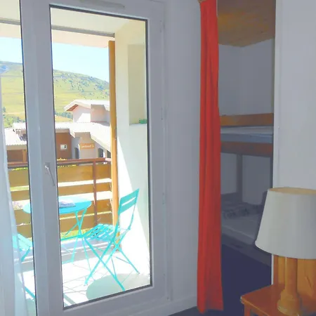 Apartment Cosy Au Coeur Des Deux Alpes, Ideal Pour 3 Personnes - Fr-1-516-137