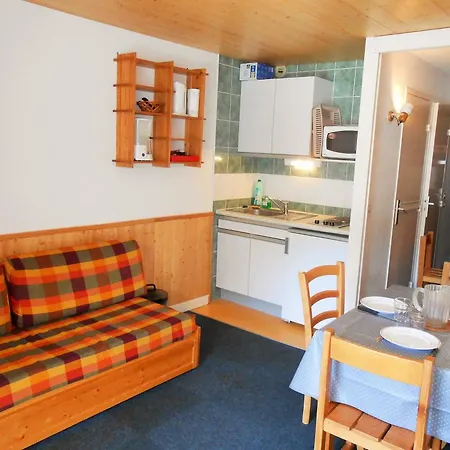 Cosy Au Cœur Des Deux Alpes, Idéal Pour 3 Personnes - Fr-1-516-137 *
